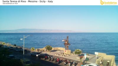 immagine della webcam nei dintorni di Giarre: webcam Santa Teresa di Riva