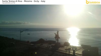 immagine della webcam nei dintorni di Linguaglossa: webcam Santa Teresa di Riva
