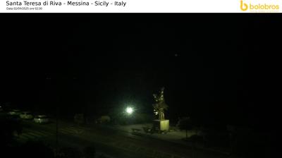 immagine della webcam nei dintorni di Mandanici: webcam Santa Teresa di Riva