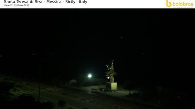 immagine della webcam nei dintorni di Mandanici: webcam Santa Teresa di Riva