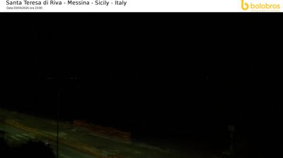 immagine della webcam nei dintorni di Reggio Aeroporto dello Stretto: webcam Santa Teresa di Riva