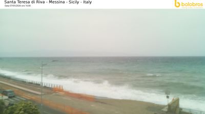 immagine della webcam nei dintorni di Barcellona Pozzo di Gotto: webcam Santa Teresa di Riva