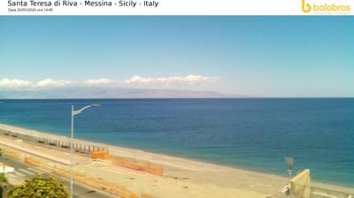 immagine della webcam nei dintorni di Taormina: webcam Santa Teresa di Riva