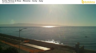 immagine della webcam nei dintorni di Messina: webcam Santa Teresa di Riva
