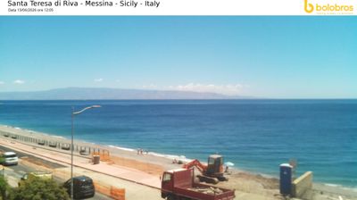 immagine della webcam nei dintorni di Guidomandri Marina: webcam Santa Teresa di Riva
