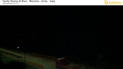 immagine della webcam nei dintorni di Barcellona Pozzo di Gotto: webcam Santa Teresa di Riva