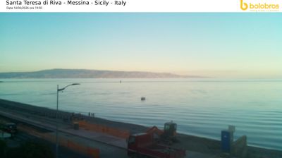 immagine della webcam nei dintorni di Linguaglossa: webcam Santa Teresa di Riva