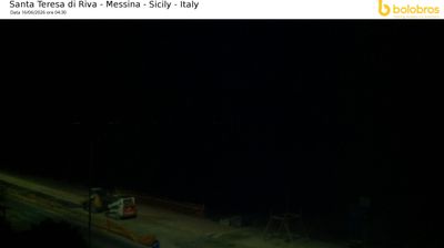 immagine della webcam nei dintorni di Marina di Itala: webcam Santa Teresa di Riva