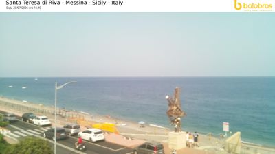 immagine della webcam nei dintorni di Giardini-Naxos: webcam Santa Teresa di Riva