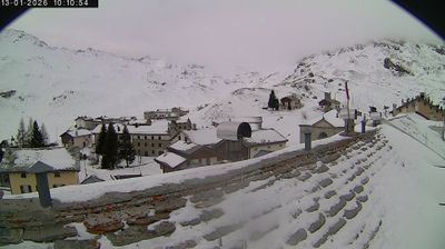 immagine della webcam nei dintorni di Madesimo: webcam Montespluga