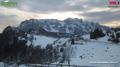 immagine della webcam nei dintorni di Velo d'Astico: webcam Recoaro Terme