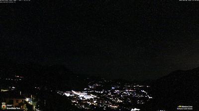 immagine della webcam nei dintorni di Pettenasco: webcam Casale Corte Cerro