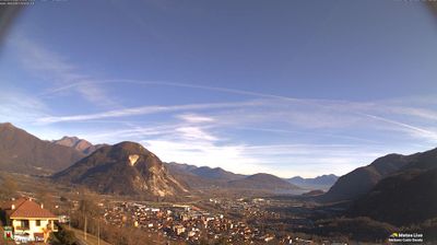 immagine della webcam nei dintorni di Omegna: webcam Casale Corte Cerro