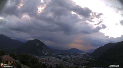 immagine della webcam nei dintorni di Vezzo: webcam Casale Corte Cerro