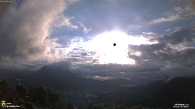 immagine della webcam nei dintorni di Madonna del Sasso: webcam Casale Corte Cerro