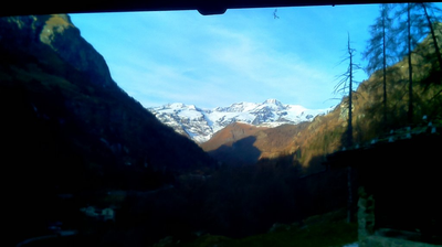 immagine della webcam nei dintorni di Rifugio Quintino Sella: webcam Gressoney-Saint-Jean