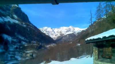 immagine della webcam nei dintorni di Cervinia Plan Maison: webcam Gressoney-Saint-Jean