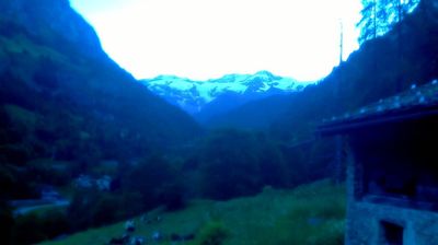 immagine della webcam nei dintorni di Cervinia Cime Bianche Laghi: webcam Gressoney-Saint-Jean