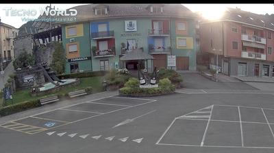 immagine della webcam nei dintorni di Grinzane Cavour: webcam Cossano Belbo