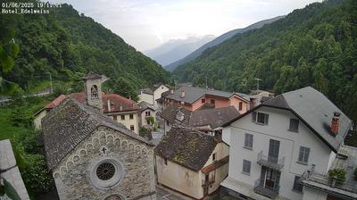 immagine della webcam nei dintorni di Lusentino: webcam Bognanco fonti