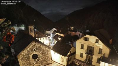 immagine della webcam nei dintorni di Craveggia: webcam Bognanco fonti
