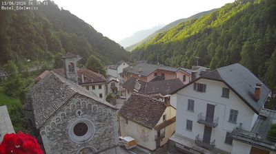 immagine della webcam nei dintorni di Crodo: webcam Bognanco fonti