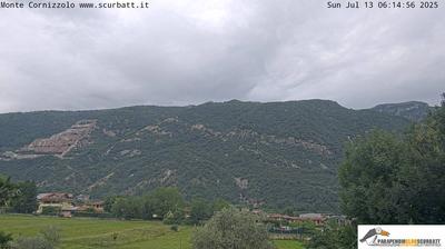 immagine della webcam nei dintorni di Alzate Brianza: webcam Suello