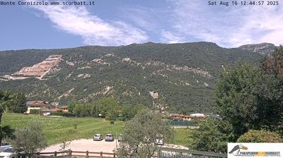 immagine della webcam nei dintorni di Capiago Intimiano: webcam Suello