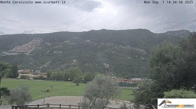 immagine della webcam nei dintorni di Alzate Brianza: webcam Suello