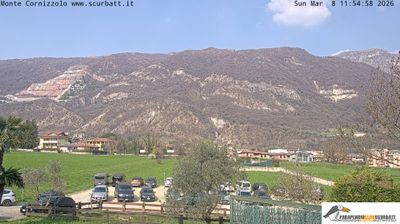 immagine della webcam nei dintorni di Como: webcam Suello