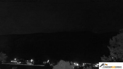 immagine della webcam nei dintorni di Capiago Intimiano: webcam Suello