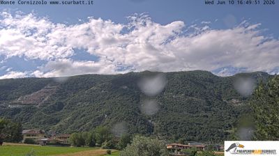 immagine della webcam nei dintorni di Casatenovo: webcam Suello