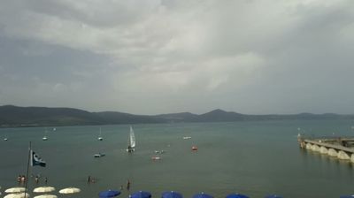 immagine della webcam nei dintorni di Santa Marinella: webcam Bracciano