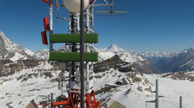 immagine della webcam nei dintorni di Champoluc: webcam Cervinia Plateau Rosa