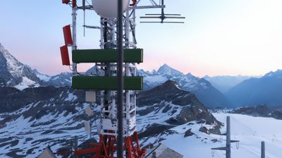 immagine della webcam nei dintorni di Macugnaga: webcam Cervinia Plateau Rosa