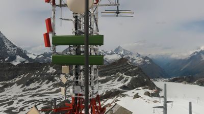 immagine della webcam nei dintorni di Champoluc: webcam Cervinia Plateau Rosa