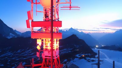 immagine della webcam nei dintorni di Valtournenche: webcam Cervinia Plateau Rosa