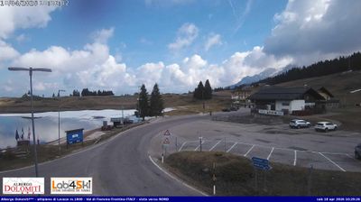 immagine della webcam nei dintorni di Predazzo: webcam Pampeago