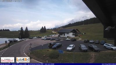 immagine della webcam nei dintorni di Ziano di Fiemme: webcam Pampeago