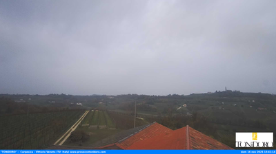 immagine della webcam nei dintorni di Miane: webcam San Pietro di Feletto