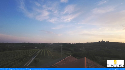 immagine della webcam nei dintorni di Miane: webcam San Pietro di Feletto