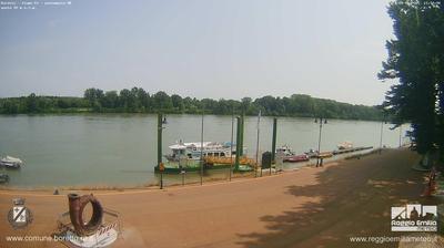 immagine della webcam nei dintorni di Parma Aeroporto: webcam Boretto