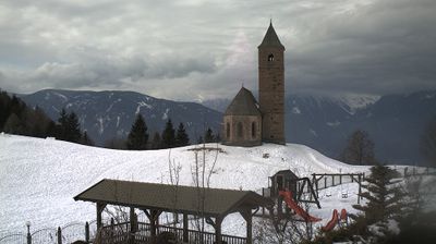 immagine della webcam nei dintorni di San Genesio Atesino: webcam Avelengo