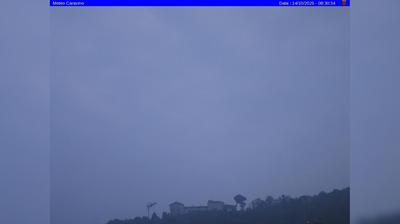 immagine della webcam nei dintorni di Castagneto Po: webcam Caravino