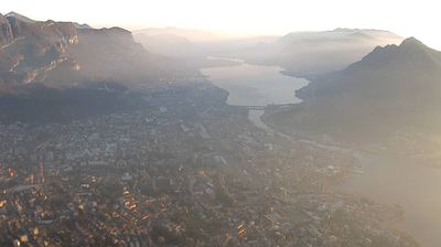immagine della webcam nei dintorni di Piani d'Erna: webcam Lecco