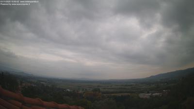 immagine della webcam nei dintorni di Vialfrè: webcam Parella