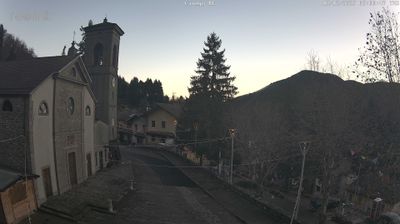 immagine della webcam nei dintorni di Cervarezza Terme: webcam Frassinoro