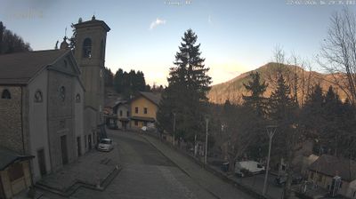 immagine della webcam nei dintorni di Cervarezza Terme: webcam Frassinoro