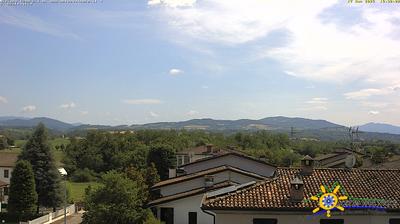 immagine della webcam nei dintorni di Passo del Penice: webcam Vigolzone