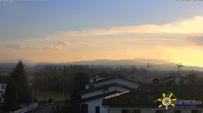 immagine della webcam nei dintorni di Salsomaggiore Terme: webcam Grazzano Visconti